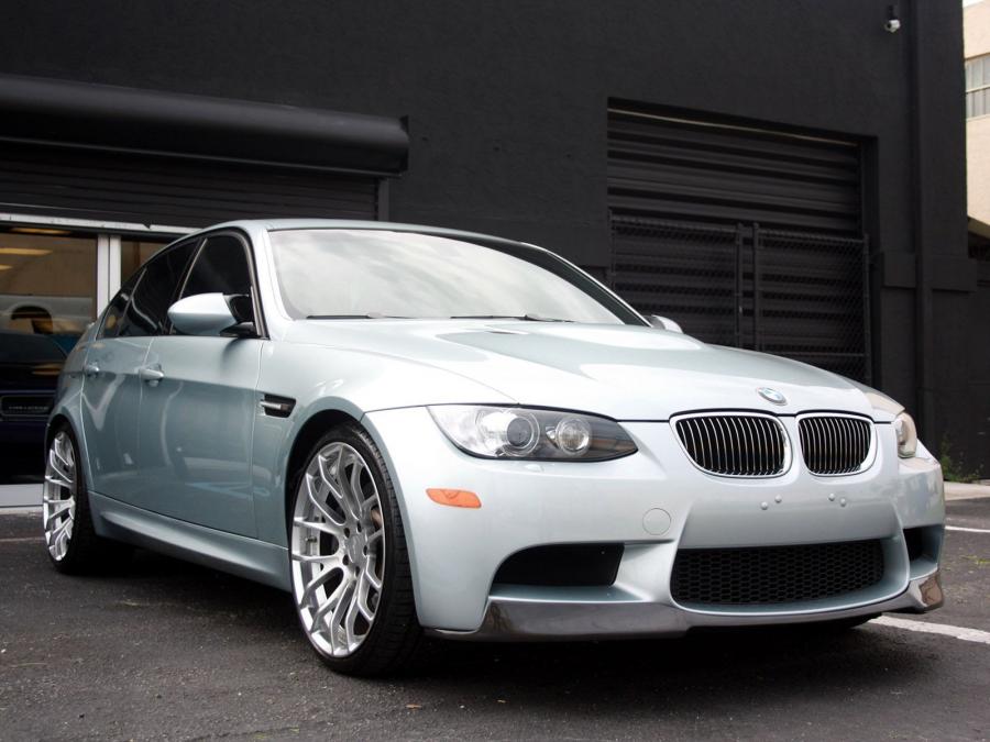 BMW M3 by MCP Racing '2010